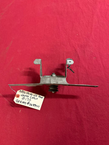 1949-52 CHEVROLET NOS UPPER LATCH