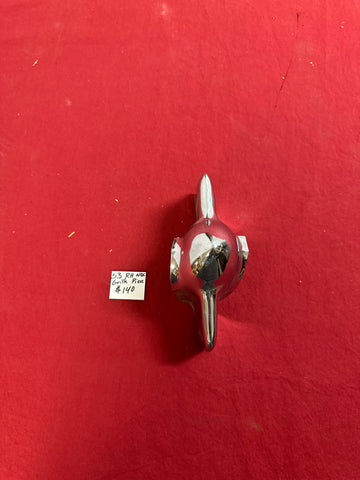 1953 CHEVROLET NOS GRILLE PIECE