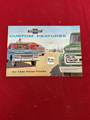 CHEVROLET TASK FORCE TRUCKS CUSTOM FEATURES BOOKLET
