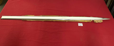 1959 CHEVROLET NOS RH FRONT FENDER MOLDING