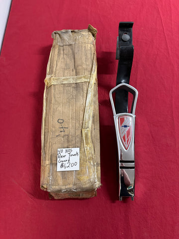 1940 CHEVROLET NOS REAR TRUNK GUARD