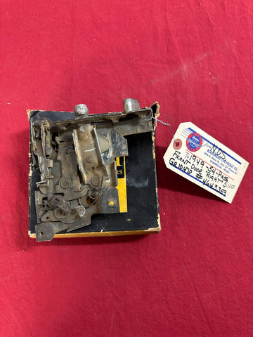 1949-54 CHEVROLET NOS RIGHT FRONT DOOR LOCK MECHANISM