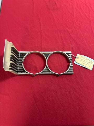 1969 CHEVROLET LEFT HEADLIGHT BEZEL