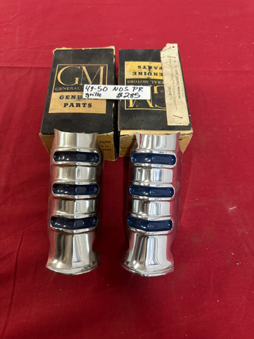 1949-50 CHEVROLET NOS PAIR OF GRILLE MOLDING PIECES