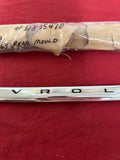 1963 CHEVROLET NOS REAR TAILGATE MOLDING