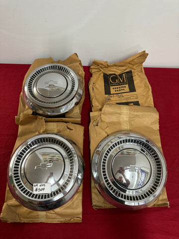 1964 CHEVROLET NOS HUBCAPS
