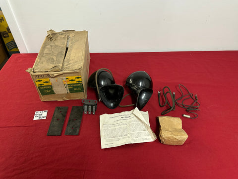 1941-46 CHEVROLET NOS PICKUP HORN UNIT
