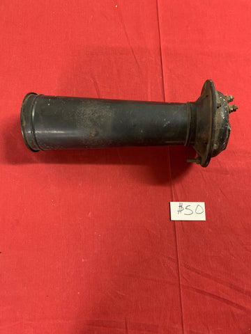VINTAGE HORN