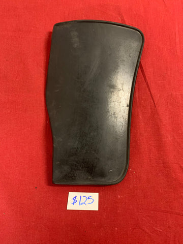 1942-48 CHEVROLET NOS GRAVEL GUARD ONE SIDE