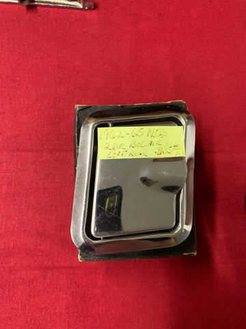 1962-65 CHEVROLET NOS BEL AIR REAR ASHTRAY