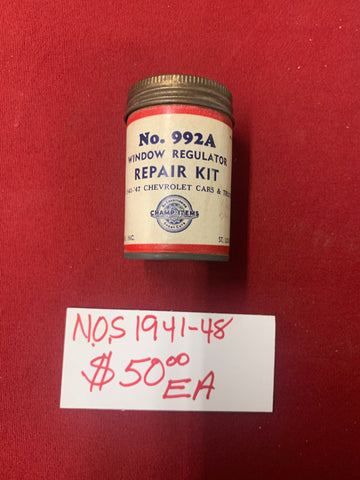 1941-48 CHEVROLET NOS WINDOW REGULATOR REPAIR KIT