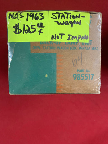 1963 CHEVROLET NOS STA WAG NOT IMPALA BACK UP LAMP UNIT