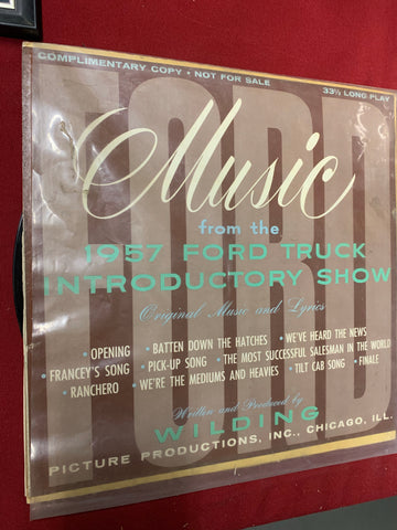 1957 FORD SHOWING MUSIC