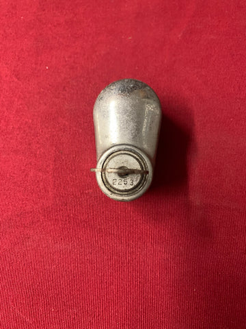 SPARE TIRE LOCK WITH KEY