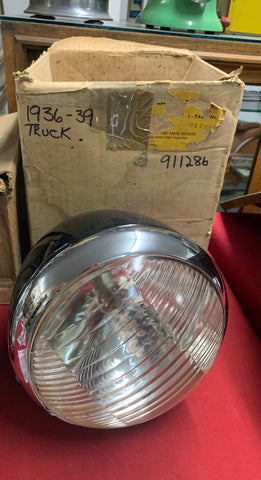 1936-39 CHEVROLET NOS TRUCK HEADLIGHT