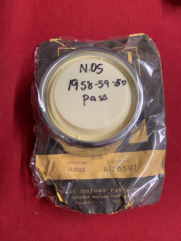1958-60 CHEVROLET NOS DOME LIGHT WITH RING