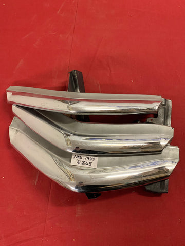 1947 CHEVROLET NOS CENTER GRILLE