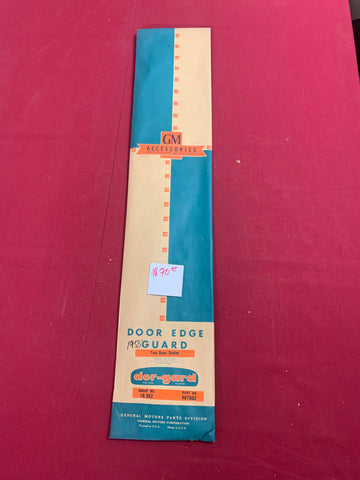 1958 CHEVROLET NOS TWO DOOR SEDAN DOOR EDGE GUARD