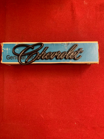 1972 CHEVROLET NOS CAPRICE EMBLEM